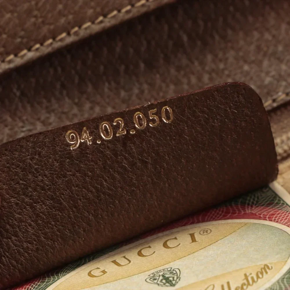 RARE Gucci Accessory Collection GG Supreme Monogram Flap Shoulder Bag - Picture 8 of 9